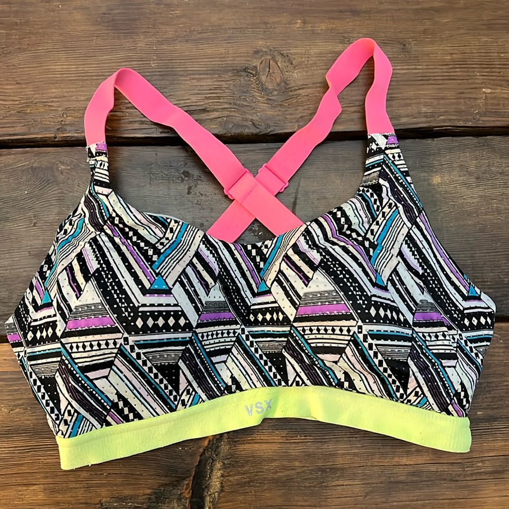 VSX Victoria’s Secret Sports Bra